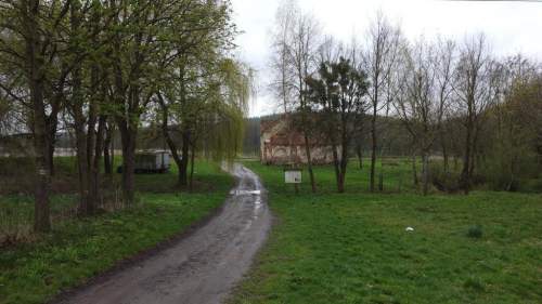 Teren 35 ha z ruinami dawnej papierni w Celejowie.