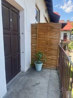 Mieszkanie w kamienicy 42 m. ul. Dworskiego
