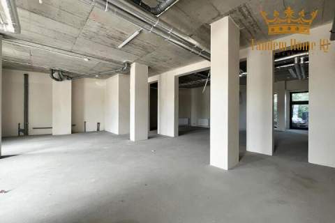 Lokal o pow. 116m2 na gasto, medycyna, usługi, targowa, praga