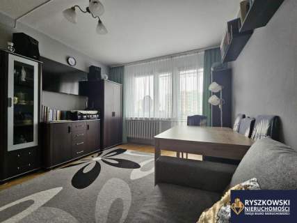 3 pokoje, 4 piętro Piłsudskiego blisko Rynku 54 m2