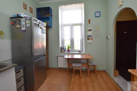 Mieszkanie w kamienicy 42 m. ul. Dworskiego