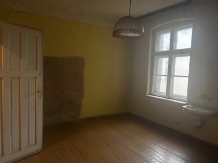 Przestronne 4 pokojowe mieszkanie w centrum