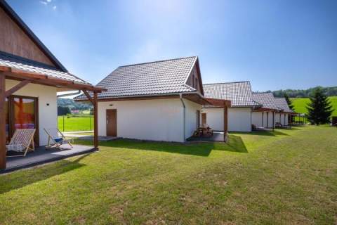 Kudowa-Zdrój, 5 domków - ośrodek wypoczynkowy