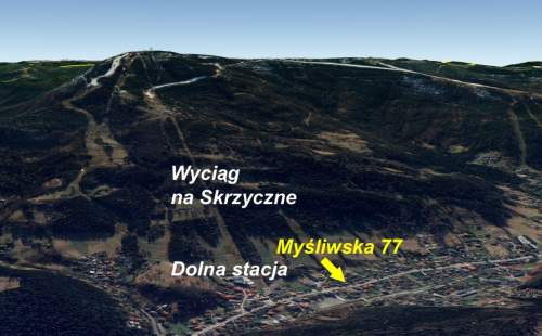 Zabytkowy drewniany dom w centrum Szczyrku