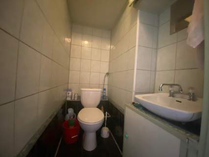 3 pokoje, 62.50m2, balkon, winda, do remontu, Os.Dobrzec