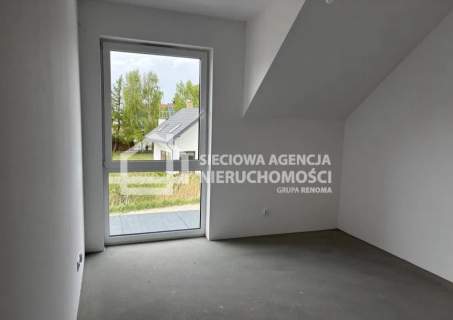 Nowy dom w nadmorskiej okolicy Mosty-Rewa
