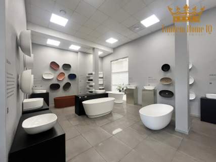 Do wynajęcia przestrzeń 310m2 lokal na 1 piętrze, winda, reklama