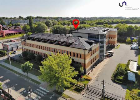 Biuro na sprzedaż, 4222 m2, Wolbrom