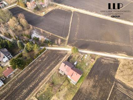 Dom wolnostojący z ogrodem. Klimontów.