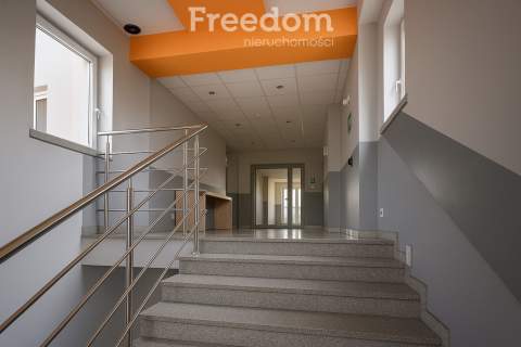 Nowoczesny budynek biurowy   Częstochowa