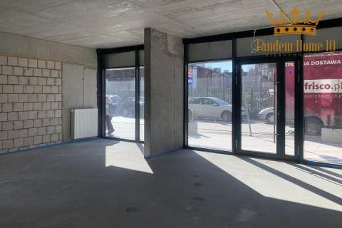 Do wynajęcia lokal handlowo-usługowy 51,44 m2 parter, witryna,...