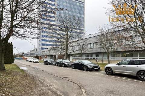 Magazyn 194m na wynajem w budynku ogrzewanym - Bielany - trasa...