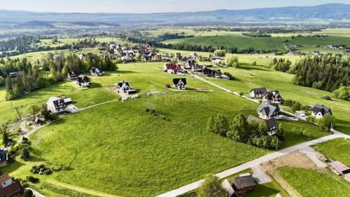 LEŚNICA DUŻA I KSZTAŁTNA DZIAŁKA 1996 M2 WZ