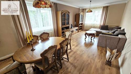 180/285 m2 4 pokoje Garaż Błonie 999000 zł