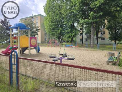2 pokoje, balkon, parter, kameralny budynek, Raków