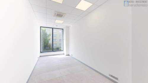 Parking Nowoczesny na 70 osób 950m2