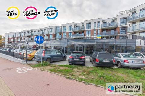 Lokal z dużą witryną świetnie zlokalizowany