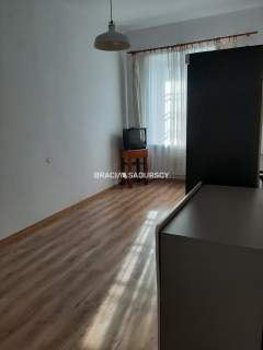 Libertów, lokal, 90m2, 4-pok