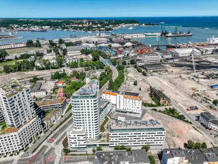 Nowy Apartament z Panoramicznym Widokiem Na Morze w Centrum