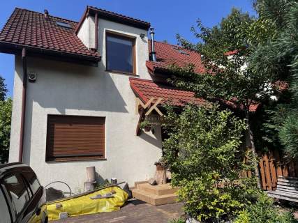 Dom z pięknym ogrodem, 120m2, 5 pok