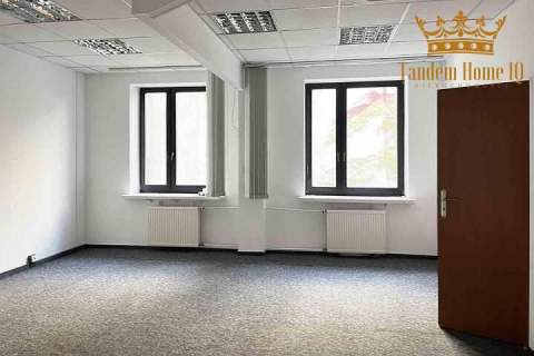 Na wynajem biuro 180m2, gabinety, śródmieście, niedaleko Hali...