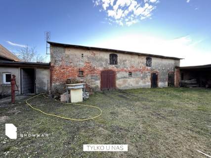 Działka siedliskowa 2,5ha, zabudowana z padokami