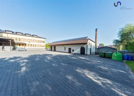 Biuro na sprzedaż, 4222 m2, Wolbrom