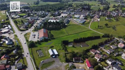 Działka budowlana z rozpoczęta budową