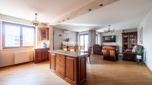 Nowoczesny Apartament w Centrum Krakowa 