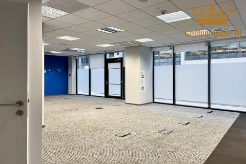 Do wynajęcia lokal handlowo-usługowy 220m2 brutto, parter, wola...