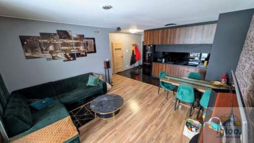 Apartament 2-pokoje, garderoba garaż w centrum