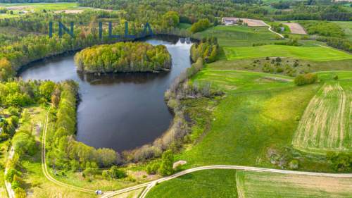Działka nad jeziorem Ostrowickim