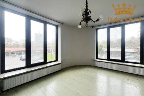Do wynajęcia biuro 120m2 na piętrze blisko Arkadii, Forest, studio