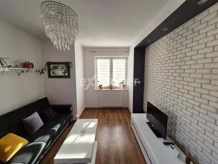Leska, 2 pokoje, osobna kuchnia, 2 balkony, 45,1m2