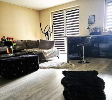 Os. Botanika, apartament 4-5 pokoi, m. parkingowe