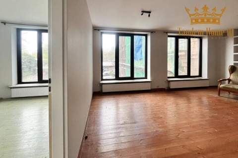 Do wynajęcia biuro 120m2 na piętrze blisko Arkadii, Forest, studio