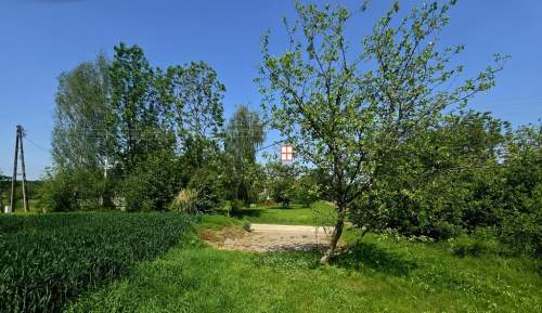 Sprzedam ładną działkę w Morawsku 