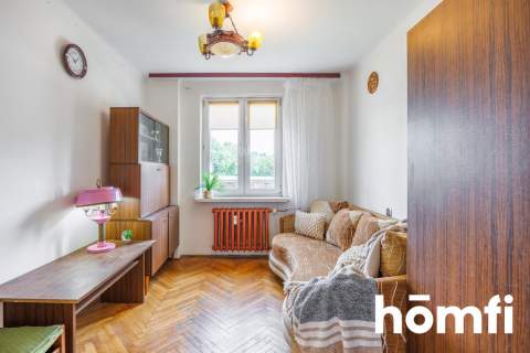 Mieszkanie na parterze z 3 pokojami i balkonem