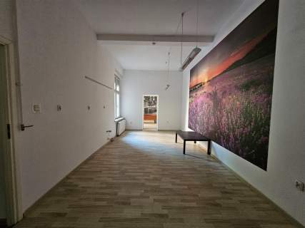 Nieruchomość komercyjna na sprzedaż, 94,43 m2, Bytom