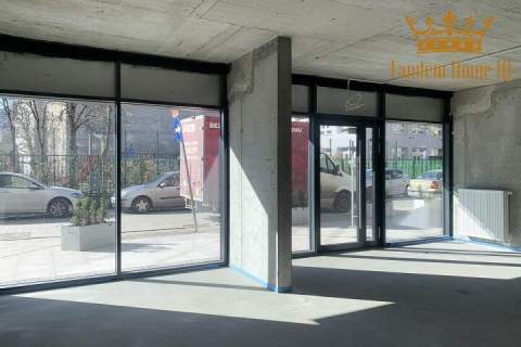 Do wynajęcia lokal handlowo-usługowy 51,44 m2 parter, witryna,...
