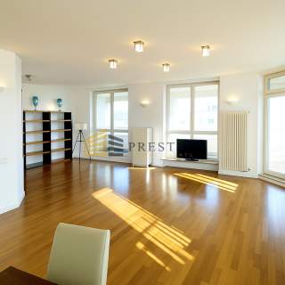 Dwupoziomowy wyjątkowy Penthouse. Ochrona 24/7