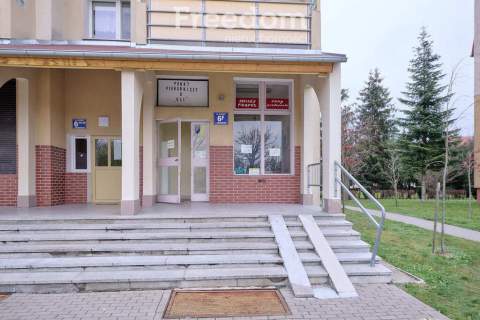 Na sprzedaż lokal użytkowy, parter, duże witryny