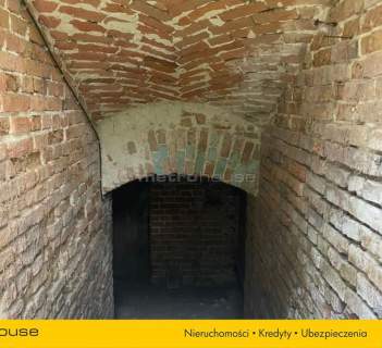 Działka pod inwestycję/budowlana 2100 m2