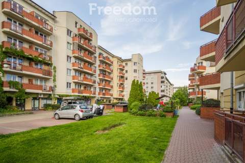 2 pokoje na Skoroszach Garaż Balkon Parter