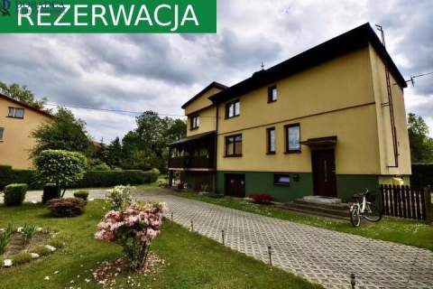 Piętro domu wraz z pięknie zagospodorowaną dziłką