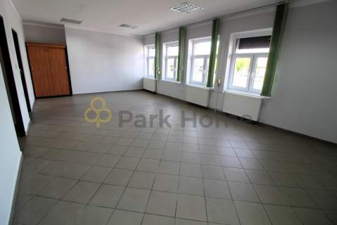 Lokal użytkowy 70 m2 w świetnej lokalizacji 