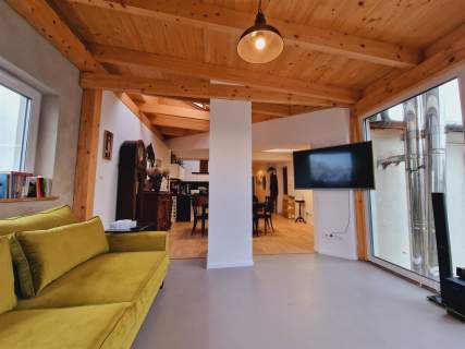 APARTAMENT Z WIDOKIEM NA OGRODY I PANORAMĘ MIASTA