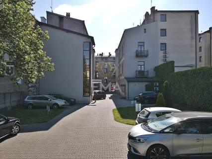 Pod działalność usługową w centrum miasta
