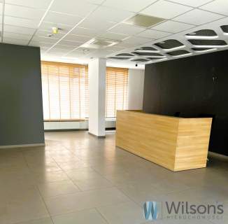 Duży lokal z ogródkiem 272 m2 dwa wejścia