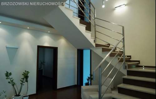 BIAŁOŁĘKA, dom 290 m2, Olesin, wolnostojący